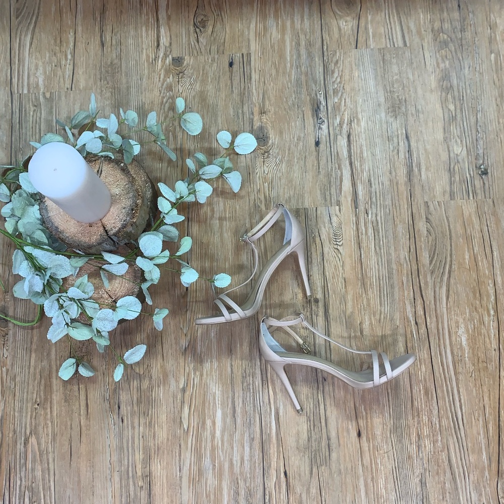 Express nude Strappy sandals